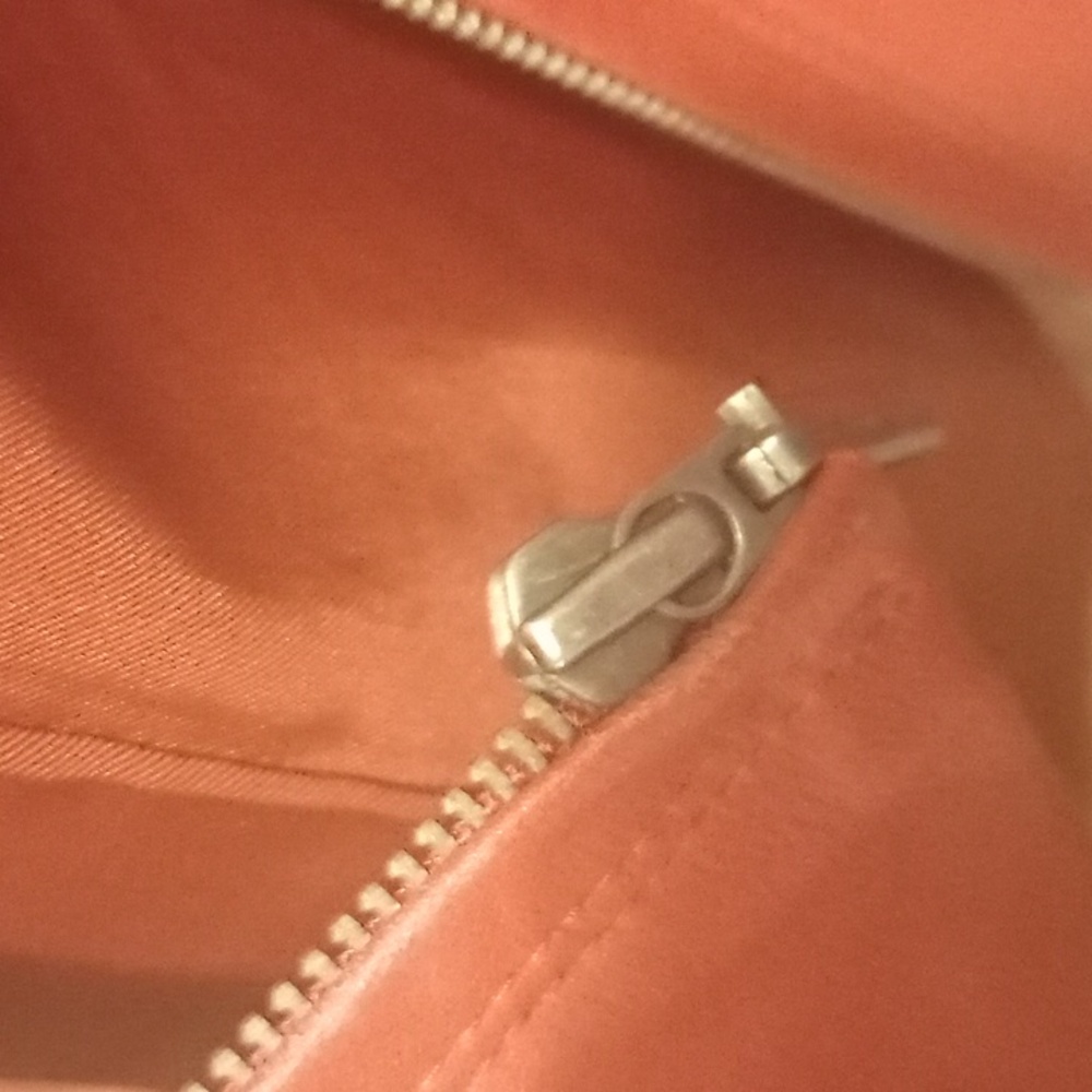 Leather jacket - Picture 3 of 5
